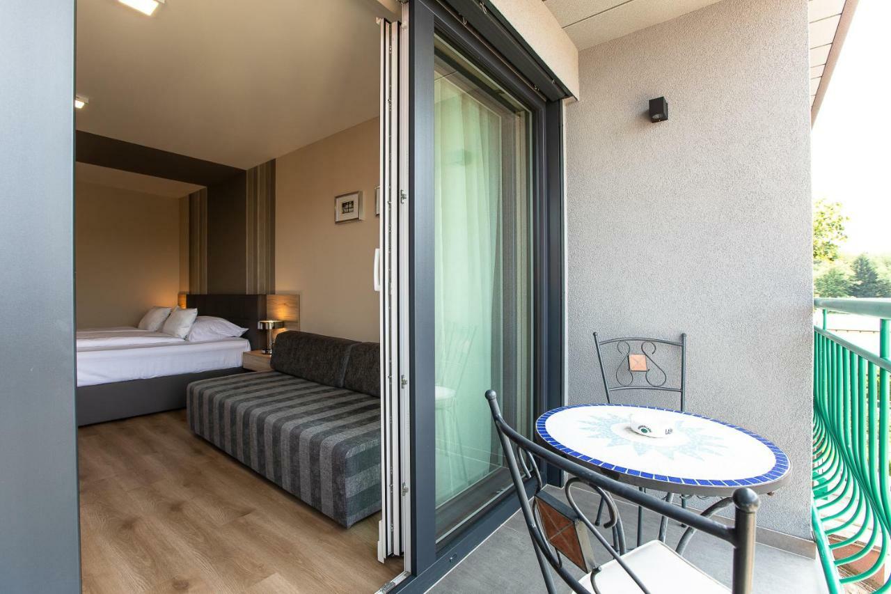 Gostilna In Motel Pri Lesniku Μαριμπόρ Εξωτερικό φωτογραφία